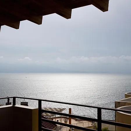 Jon's Penthouse Apartamento Sarandë